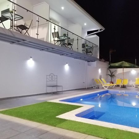 מונקאראפאצ'ו Villa Cerro E Mar מראה חיצוני תמונה